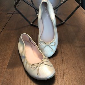 Ruby & Bloom Ballet Flats Gold/Champagne Size 1